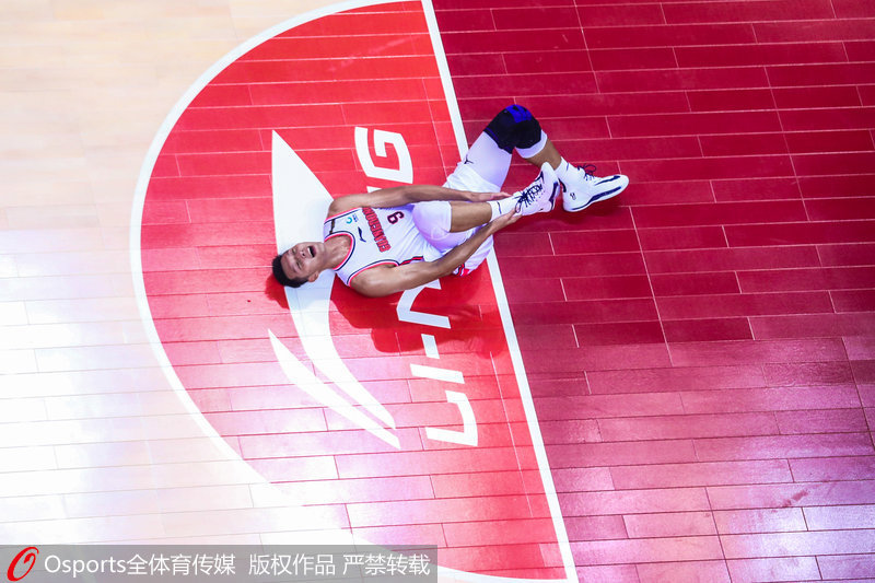 朱芳雨：球队核心易建联确认将缺席CBA新赛季初期