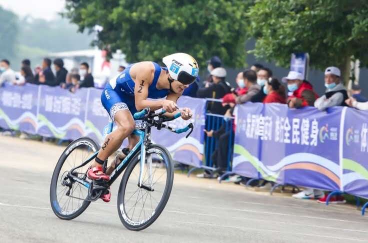 2020中国·金堂成渝双城铁人三项公开赛举行