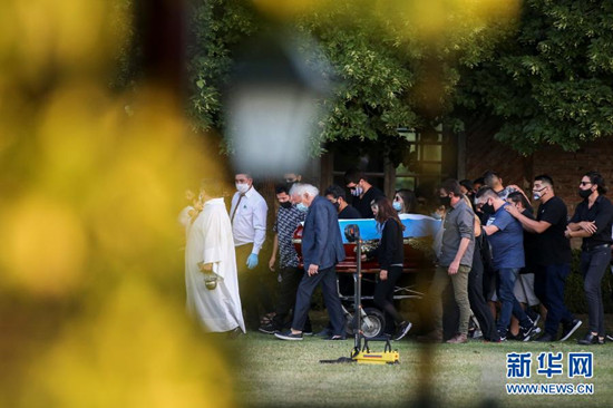 特写：送别马拉多纳