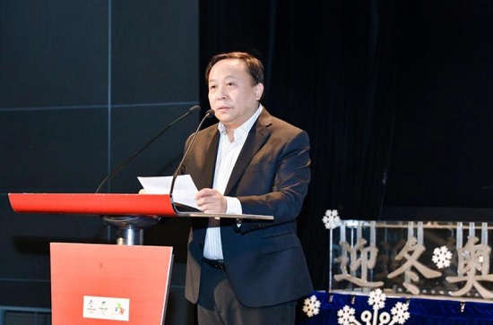 “冬奥节拍2020——迎冬奥冰雪艺术展”在中华世纪坛开幕