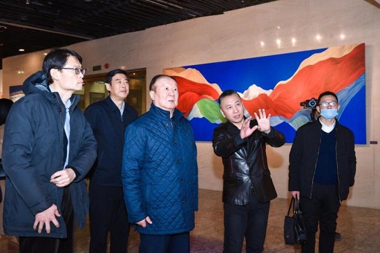 “冬奥节拍2020——迎冬奥冰雪艺术展”在中华世纪坛开幕