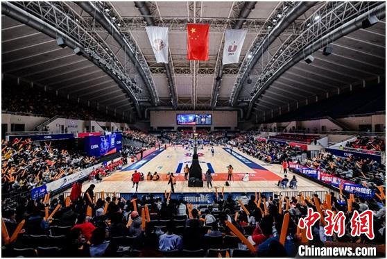新赛季中国大学生篮球联赛(CUBA)在武汉揭幕。李兴宾 供图