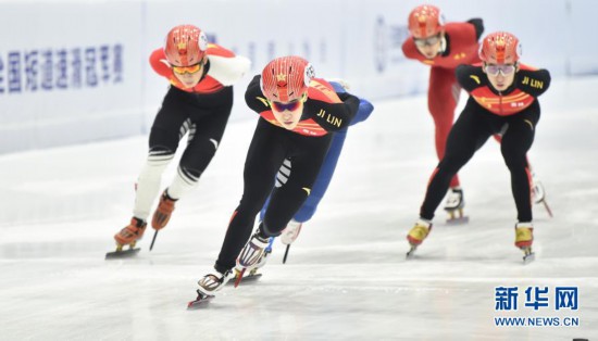 全国短道速滑冠军赛：男子1000米武大靖获得季军