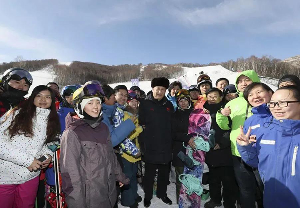 潮头观澜丨点燃冰雪运动的火炬