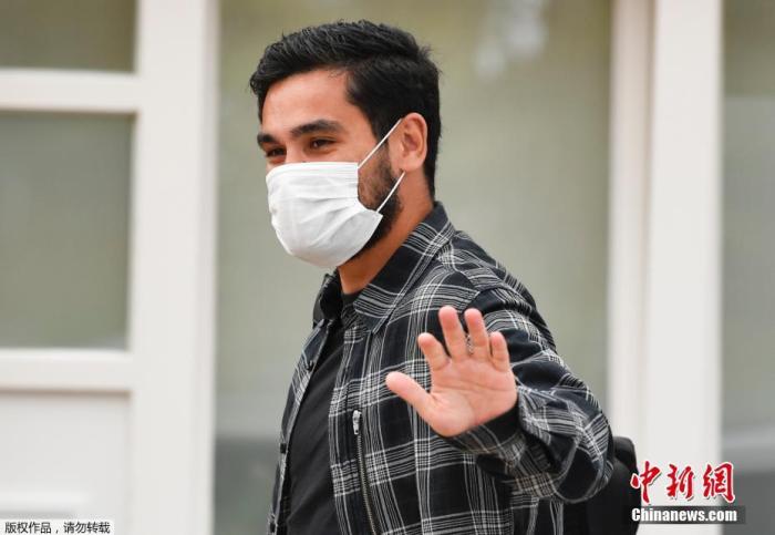 资料图：此前曼城球星京多安曾感染过新冠病毒。