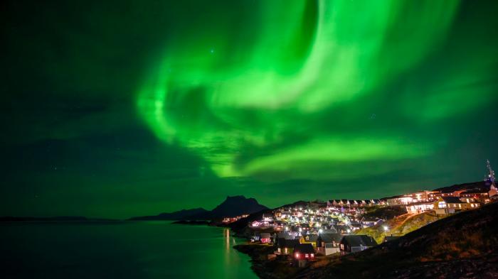 夜晚的格陵兰岛。图片来源：国际足联网站。