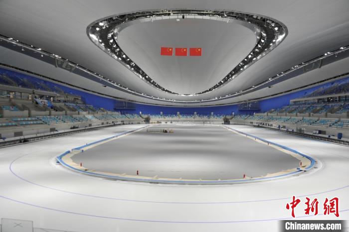 国家速滑馆冰面。北京市重大办供图