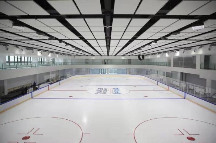 新建冰球训练馆内景 场馆方供图