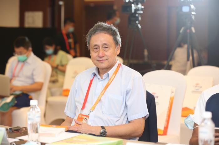 资料图:校园足球专家张路。供图 资料图:校园足球专家张路。供图