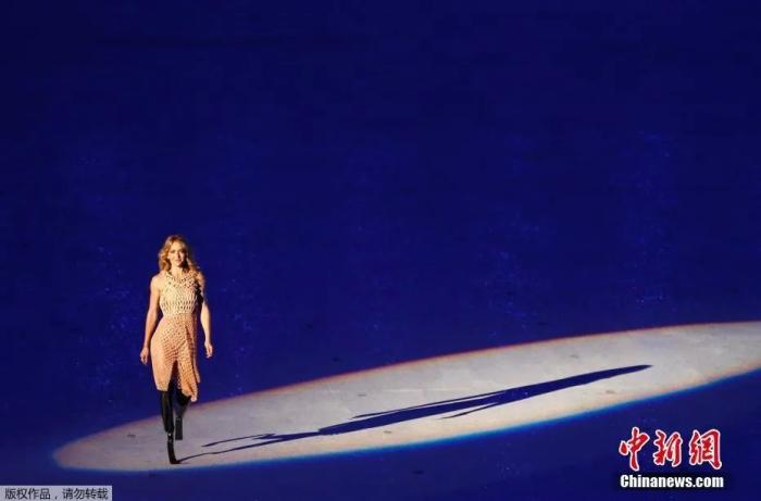 里约残奥会开幕式，艾米-珀迪进行了现代舞表演。
