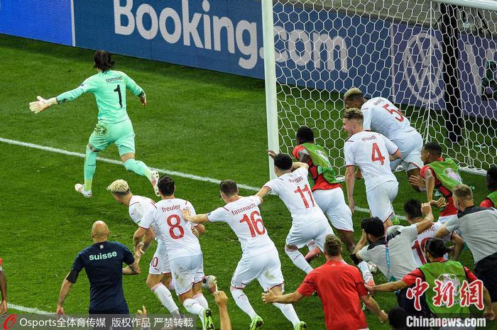 瑞士队庆祝胜利 图片来源：Osports全体育图片社