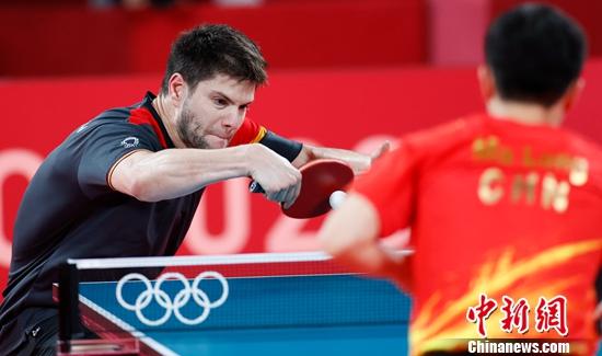 奥恰洛夫职业生涯对阵马龙19场全负